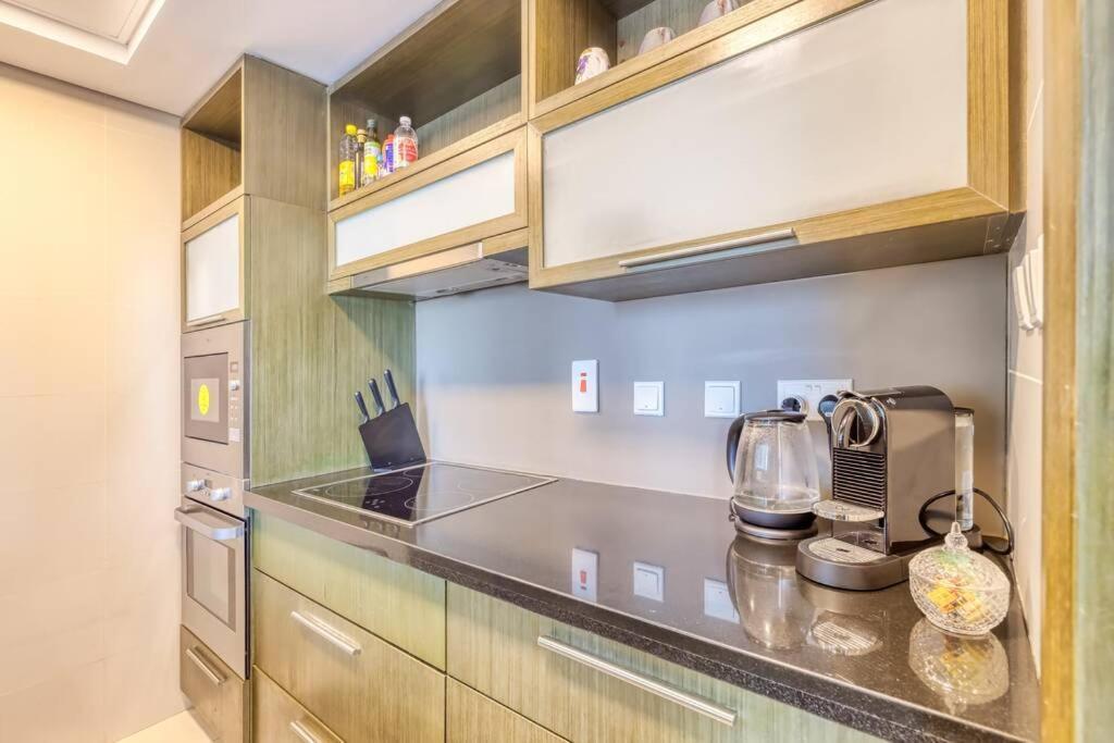 Xanadubai Loft Tower - Your Home Away From Home In Downtown Dubai! Exterior foto